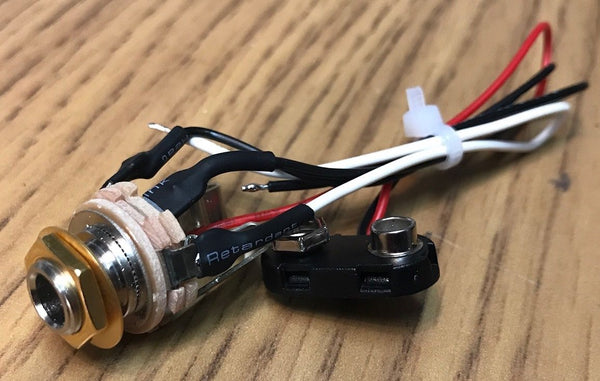Prewired Switchcraft 12B (Gold) 1/4" jack with 9-volt battery connector (EMG)